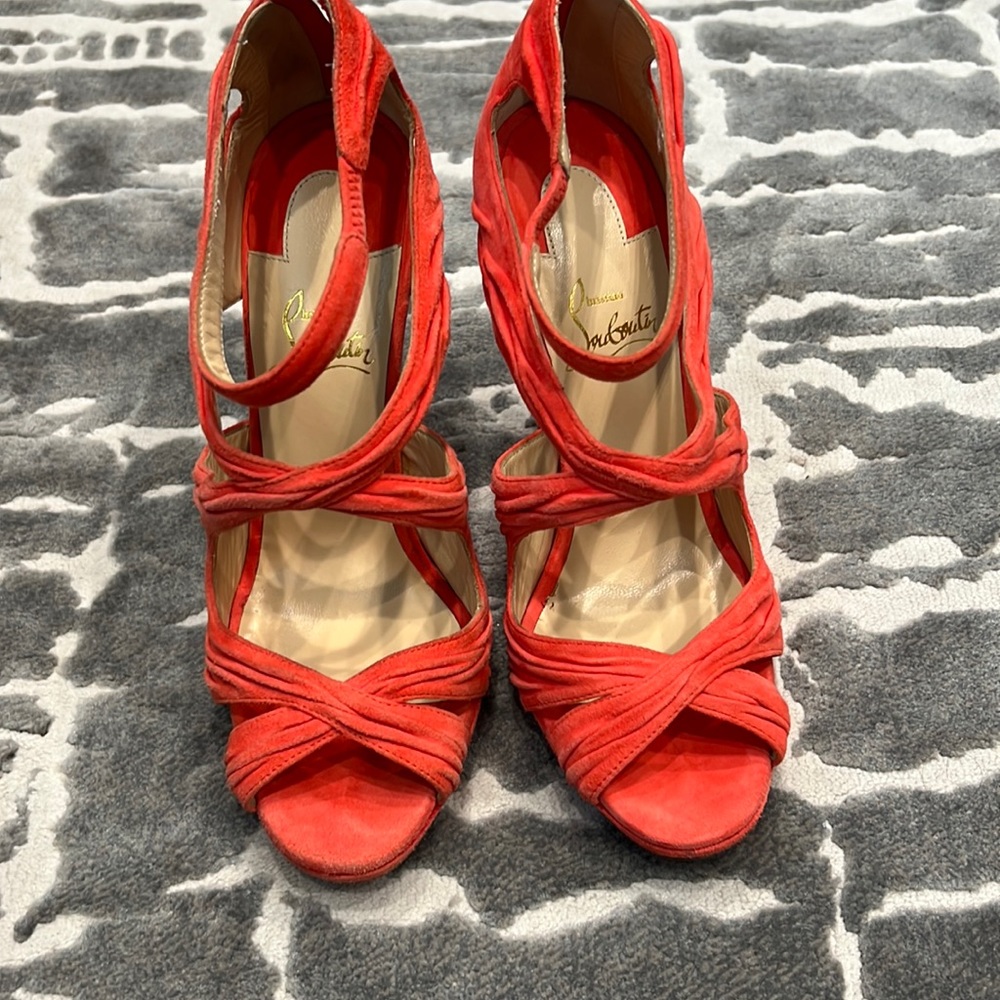 Used Louboutin heels